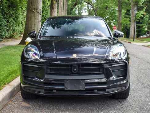 Used 2023 Porsche Macan AWD/4WD image 11