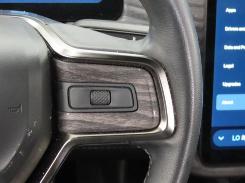 Used 2022 Rivian R1T Adventure AWD/4WD image 22