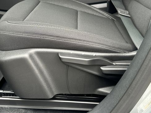 New 2026 Chevrolet Blazer EV LT image 10