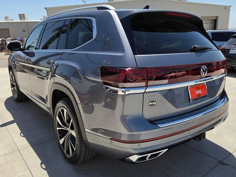 Used 2024 Volkswagen Atlas SEL Premium R-Line AWD/4WD image 6