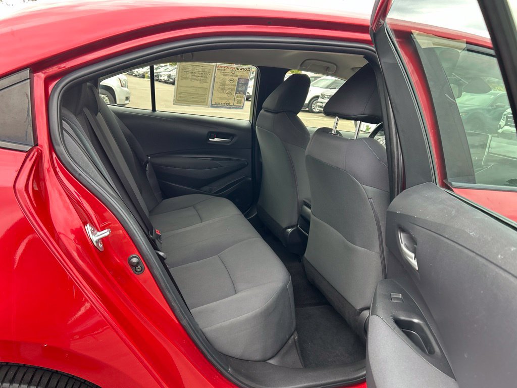 Used 2021 Toyota Corolla LE w/ Carpet Mat Package (TMS) FWD image 16