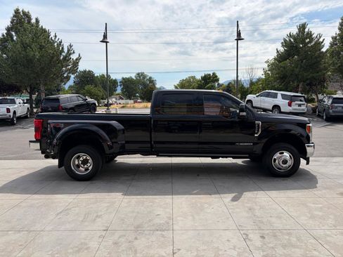 Used 2019 Ford F350 Lariat w/ Lariat Ultimate Package AWD/4WD image 3