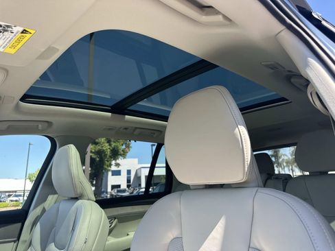 New 2026 Volvo XC90 T8 Ultra w/ Protection Package Premier AWD/4WD image 25