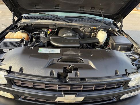 Used 2006 Chevrolet Tahoe Z71 w/ Z71 Preferred Equipment Group image 13