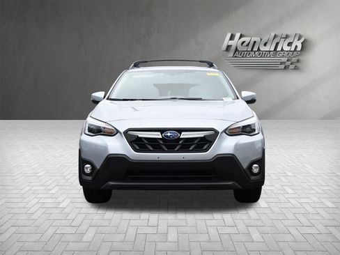 Used 2022 Subaru Crosstrek 2.5i Limited w/ Moonroof Package 2 image 3