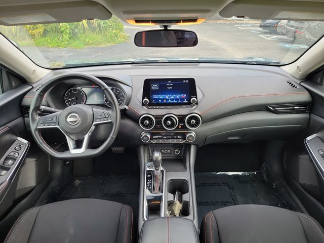 Used 2025 Nissan Sentra SR FWD image 10