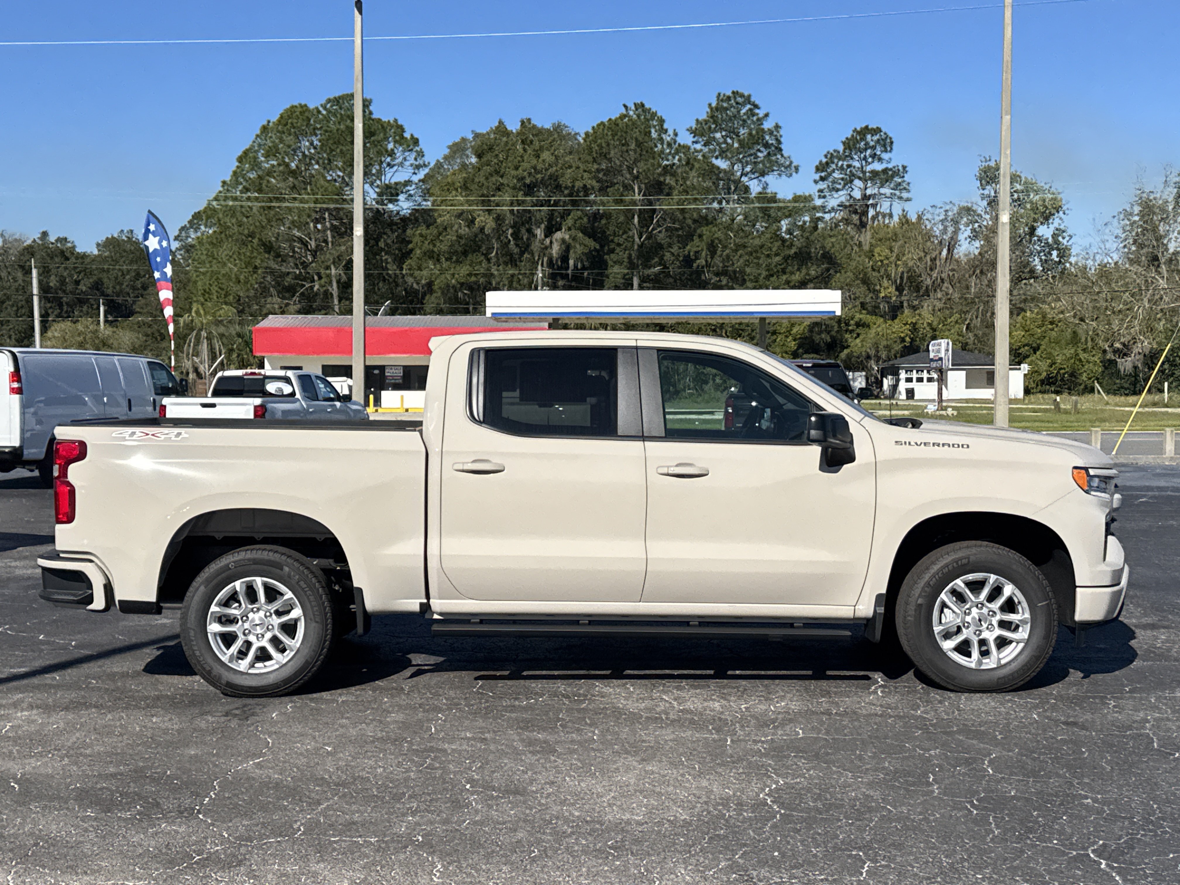 New 2026 Chevrolet Silverado 1500 RST AWD/4WD image 10