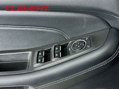 Certified 2022 Ford Edge Titanium image 26