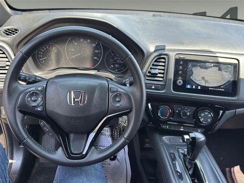 Used 2022 Honda HR-V Sport image 18