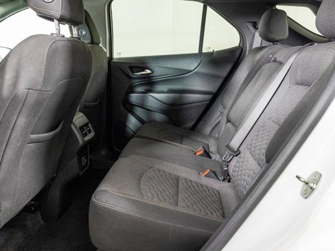 Used 2021 Chevrolet Equinox LT w/ LPO, Cargo Package AWD/4WD image 30