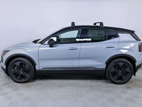 New 2026 Volvo EX30 Cross Country Ultra w/ Protection Package Premier image 2