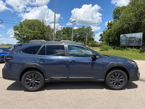 Used 2024 Subaru Outback Onyx Edition AWD/4WD image 8