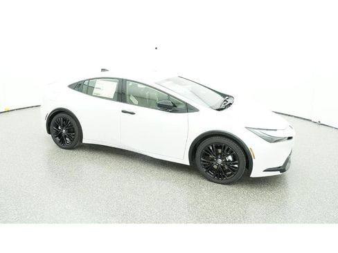 New 2026 Toyota Prius Plug-In Hybrid FWD image 12