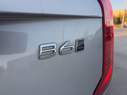 Used 2024 Volvo XC90 B6 Plus w/ Protection Package Premier image 9