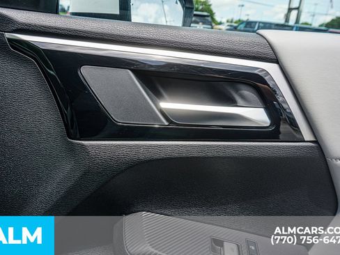 Used 2025 Mitsubishi Outlander SE FWD image 51