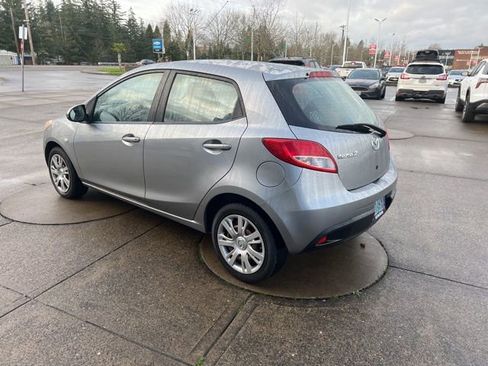 Used 2014 MAZDA MAZDA2 Sport image 5