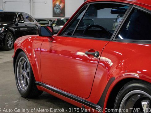 Used 1987 Porsche 911 Carrera image 22