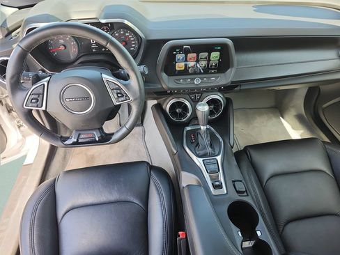Used 2018 Chevrolet Camaro SS RWD image 18