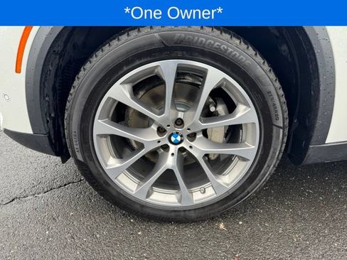 Used 2022 BMW X5 xDrive40i w/ Premium Package AWD/4WD image 11