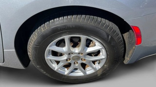 Used 2021 Chrysler Pacifica Touring-L FWD image 20