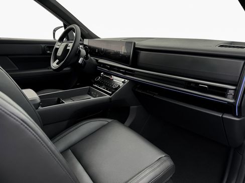 New 2025 Hyundai Santa Fe Calligraphy image 15