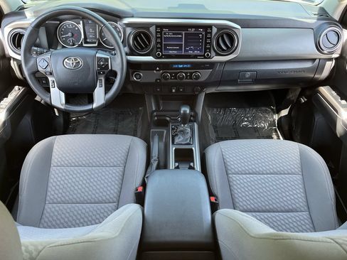 Used 2023 Toyota Tacoma SR5 RWD image 9