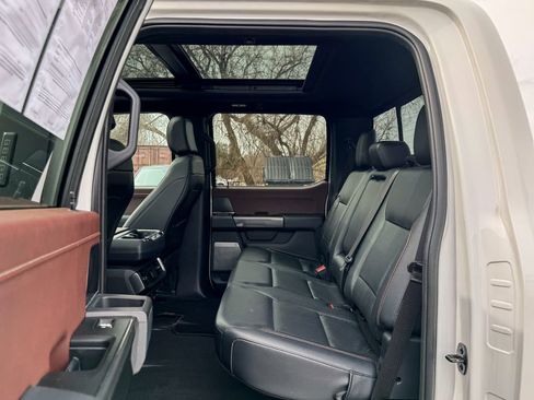 Certified 2023 Ford F150 Lariat w/ Equipment Group 502A High image 23