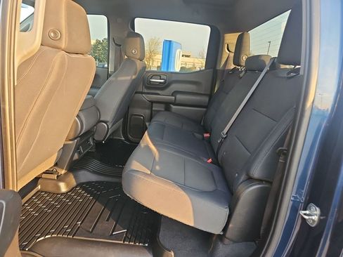 Used 2019 Chevrolet Silverado 1500 Custom Trail Boss w/ Custom Convenience Package image 27