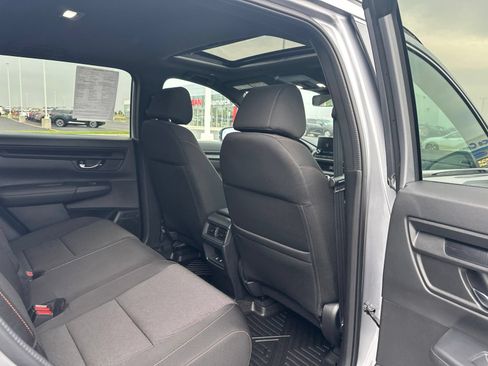 Used 2024 Honda CR-V Sport image 30