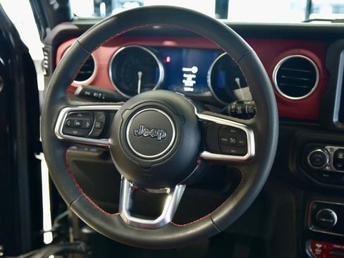 Used 2023 Jeep Wrangler Unlimited Rubicon 4xe AWD/4WD image 22