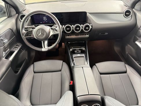 Used 2025 Mercedes-Benz GLA 250 image 25