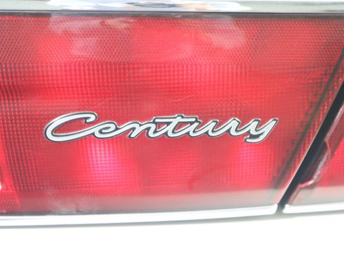 Used 2003 Buick Century Custom image 9