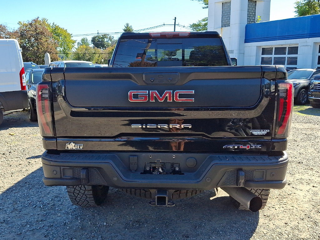 Used 2025 GMC Sierra 2500 AT4X w/ AT4X AEV Edition AWD/4WD image 7