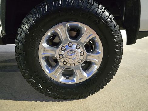 Used 2024 RAM 2500 Big Horn w/ Off Road Package image 31