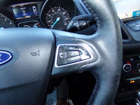 Used 2018 Ford Escape SEL image 52