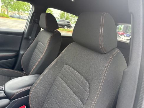 Certified 2024 Honda HR-V Sport image 12
