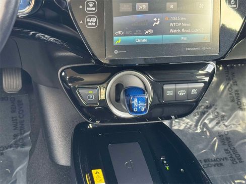 Used 2022 Toyota Prius Prime XLE image 23