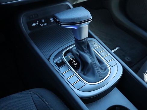 New 2026 Hyundai Kona SE image 13