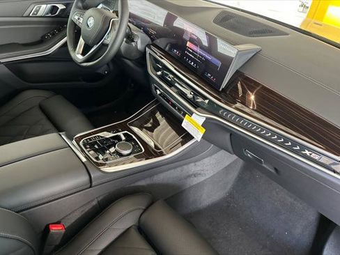 New 2026 BMW X5 xDrive50e w/ Parking Assistance Package image 15