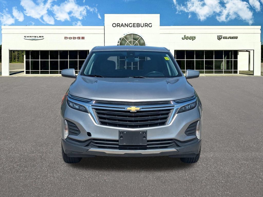 Used 2024 Chevrolet Equinox LT AWD/4WD image 2