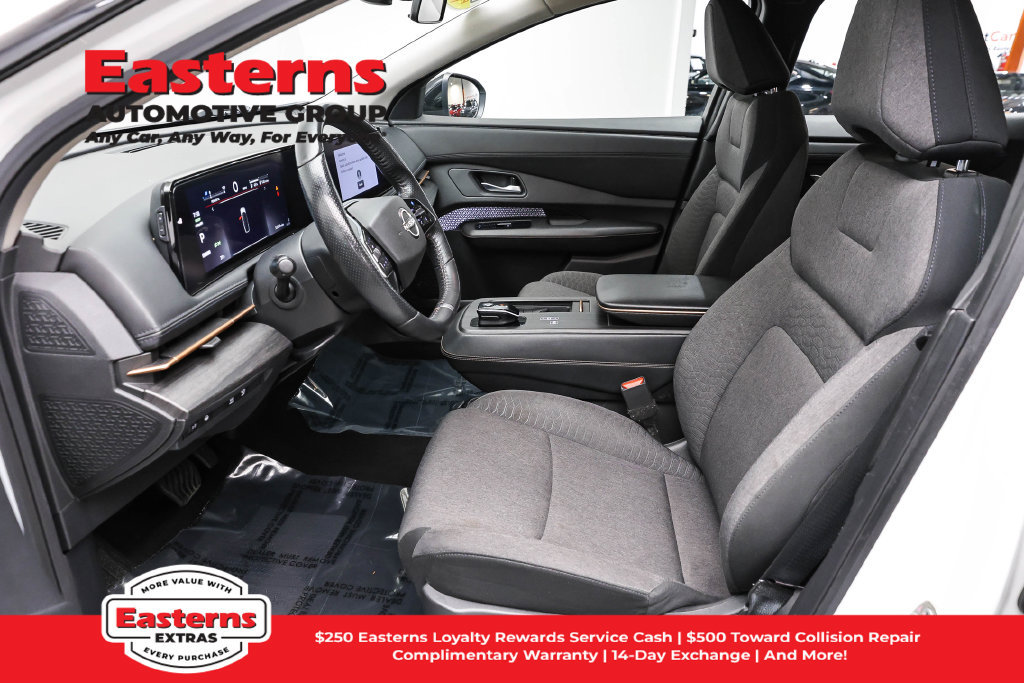 Used 2023 Nissan Ariya FWD image 14