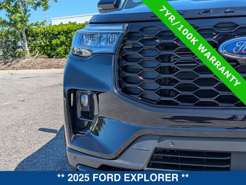 Certified 2025 Ford Explorer ST w/ Sun And Sound Package image 9