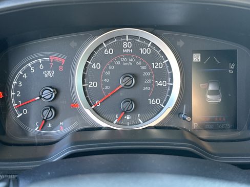 Used 2022 Toyota Corolla SE image 24