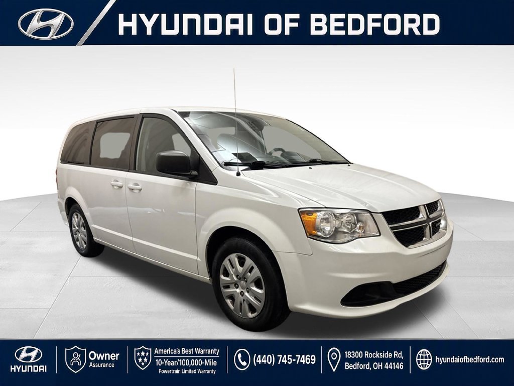 Used 2018 Dodge Grand Caravan SE w/ UConnect Hands-Free Group FWD image 3