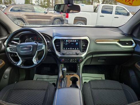 Used 2018 GMC Acadia SLE AWD/4WD image 3