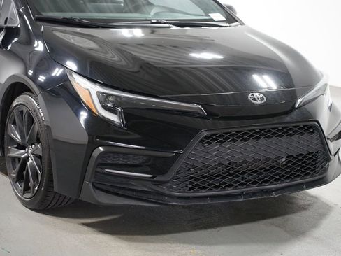Certified 2023 Toyota Corolla SE image 4