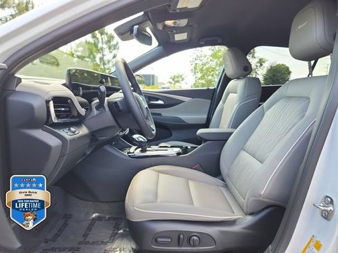 New 2026 Buick Envista Avenir FWD image 16