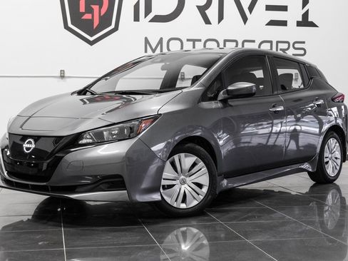 Used 2023 Nissan Leaf S image 7
