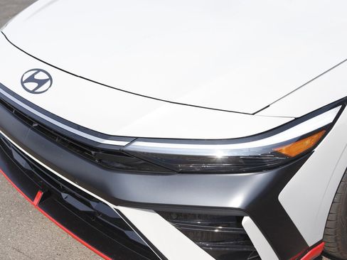 New 2025 Hyundai Elantra N image 12