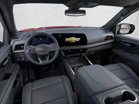 New 2026 Chevrolet Suburban Premier image 28